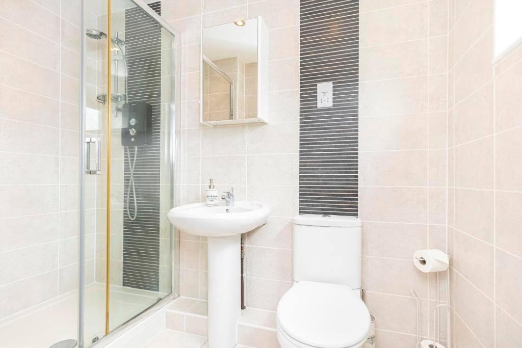 Bournecoast: Lovely Annex With Patio Nr Beach-5286 บอร์นมัธ ภายนอก รูปภาพ