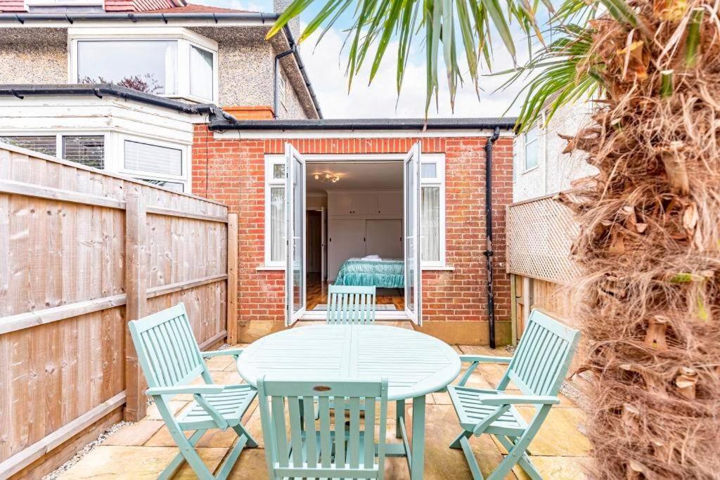 Bournecoast: Lovely Annex With Patio Nr Beach-5286 บอร์นมัธ ภายนอก รูปภาพ